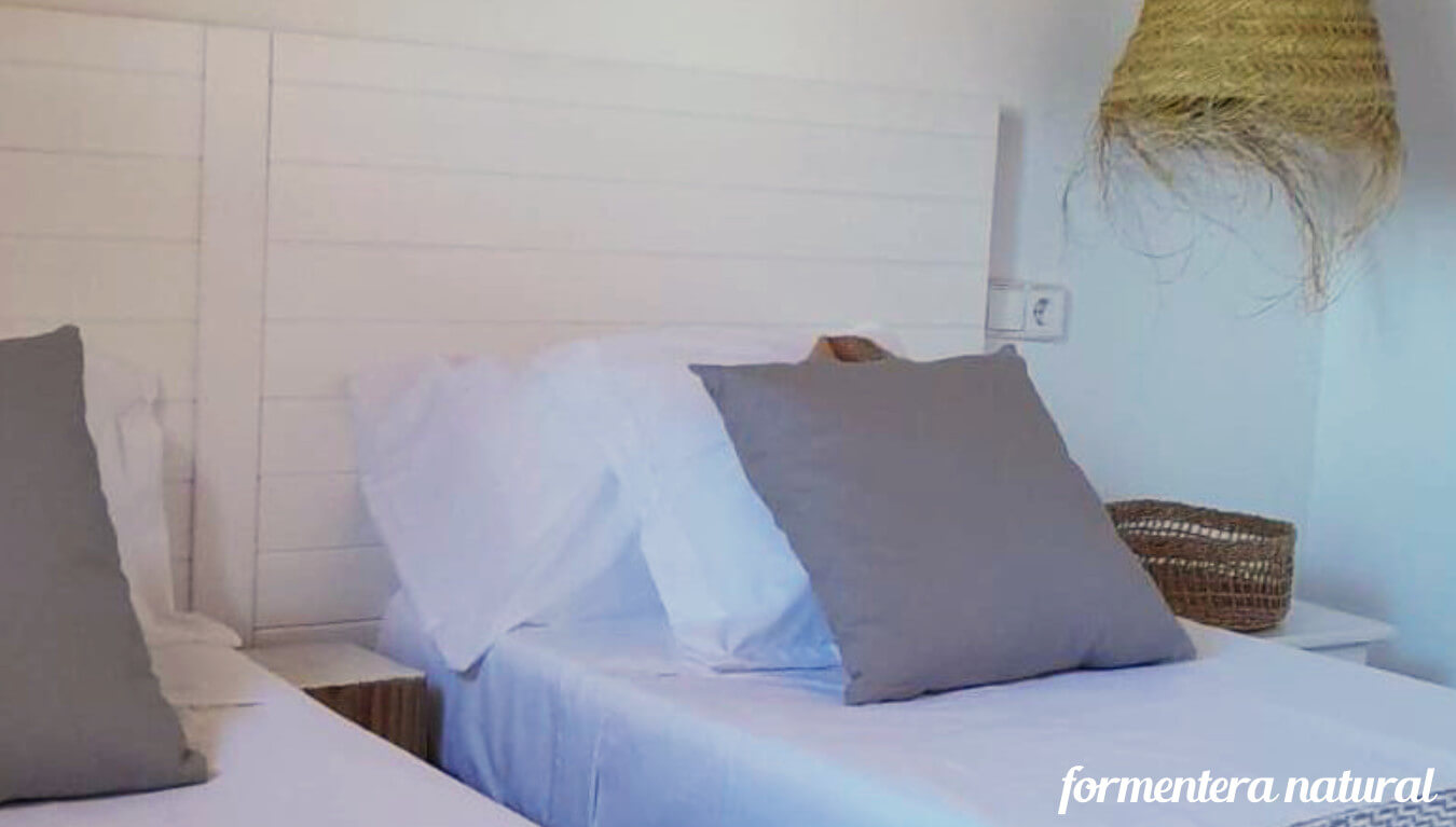 Casitas con piscina en Formentera Casitas con piscina en Formentera