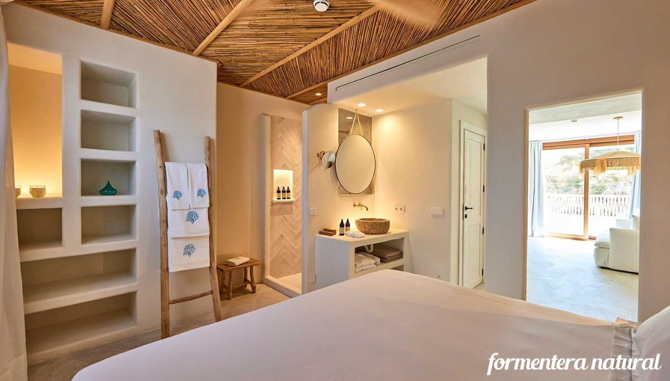 Suite planta alta 6 Suites de lujo en Es Pujols Formentera