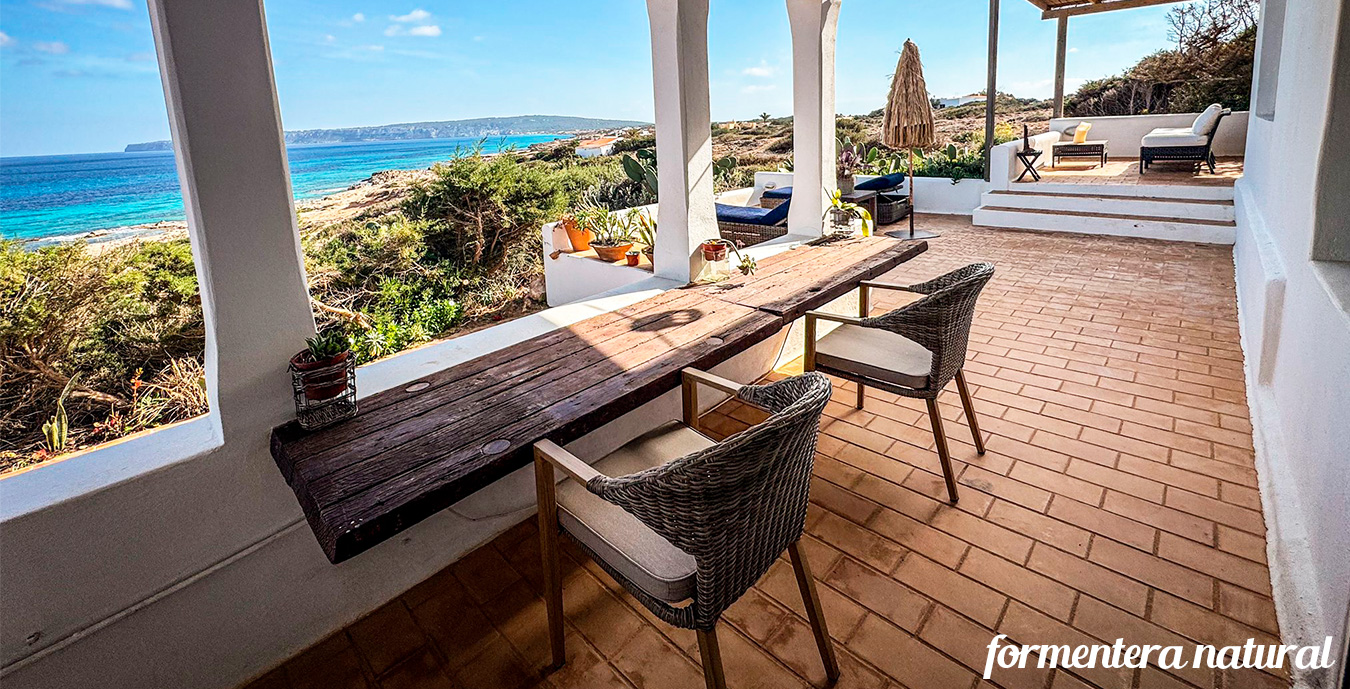 Villa-frente-Formentera cala em baster Villa-frente Formentera cala em baster