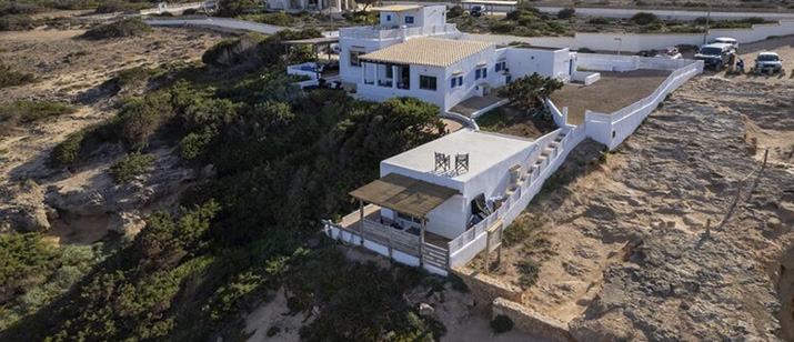 Villa fronte mare a Formentera Cala en Baster