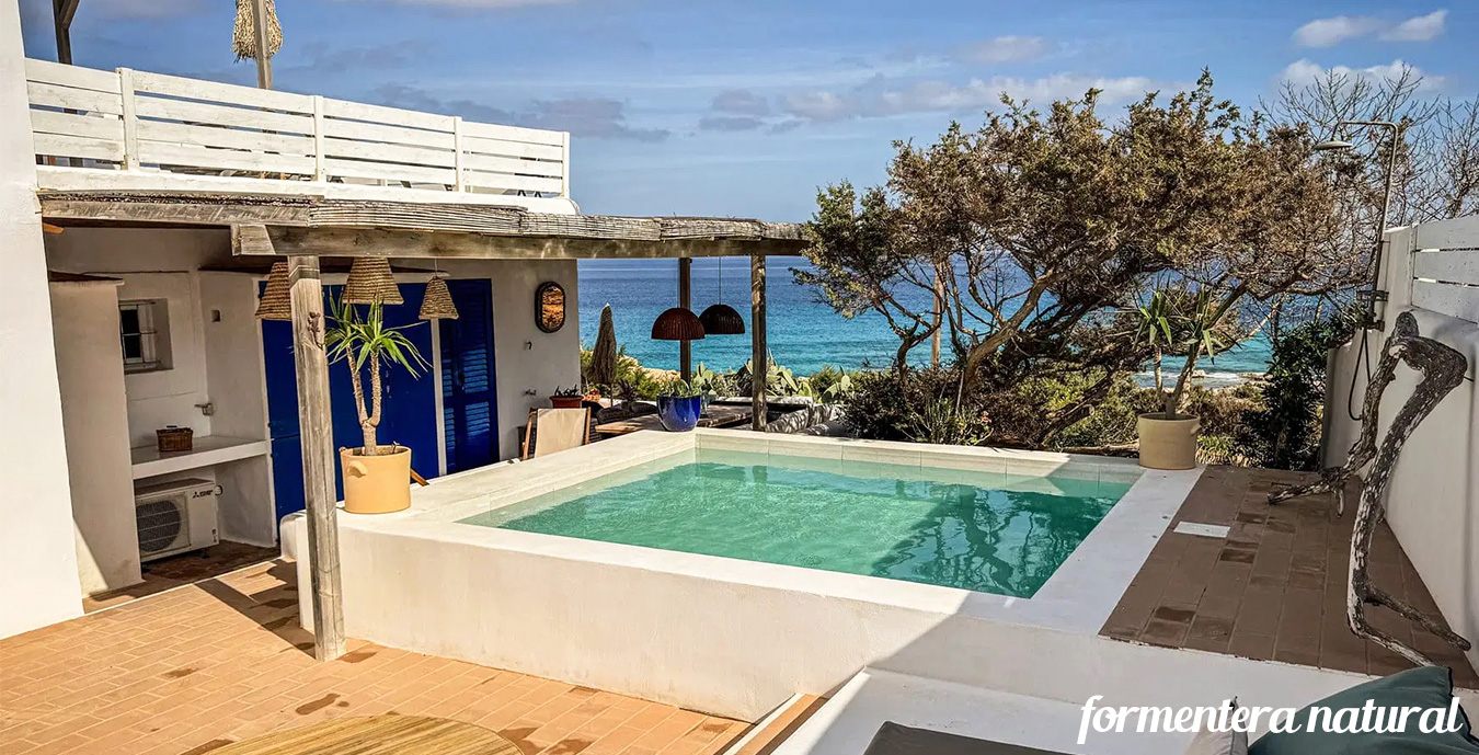 Villa-whit-pool-in-Formentera Villa-whit-pool-in-Formentera