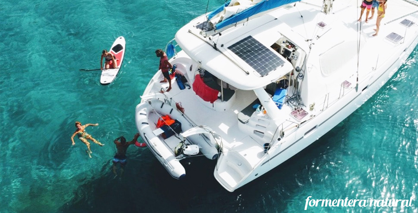 Excursion-catamaran-Formentera Excursion-catamaran-Formentera