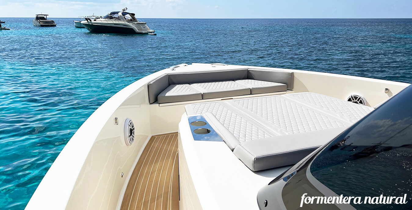 Day-by-boat-in-Formentera Day-by-boat-in-Formentera