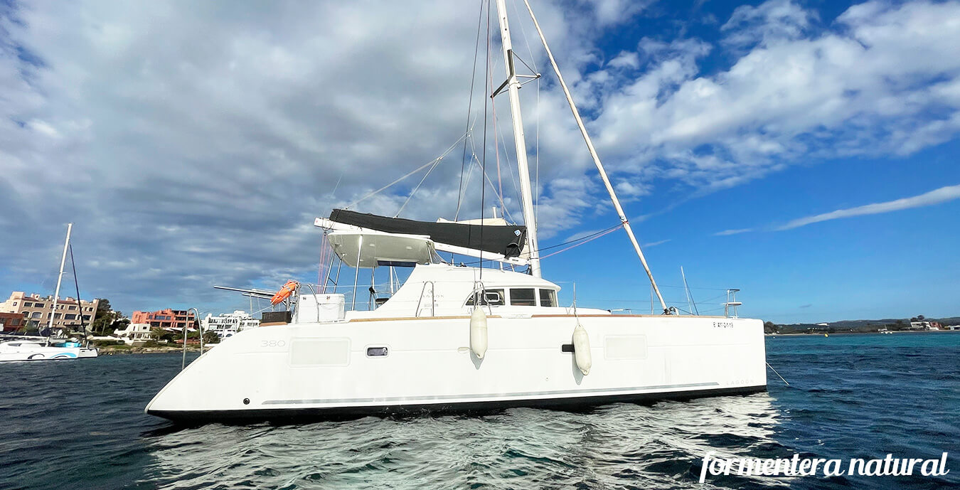 Day-charter-Catamaran-Formentera Day-charter-Catamaran-Formentera