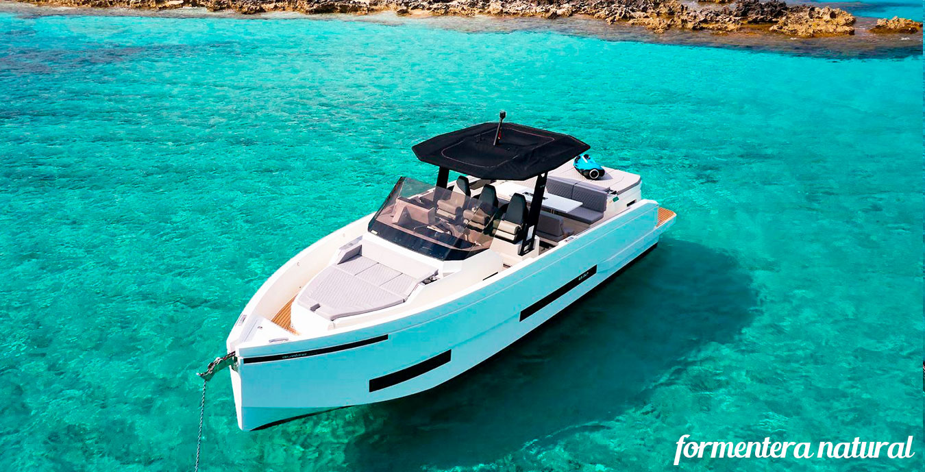 Yate-con-capitán-Formentera Yate-con-capitán-Formentera