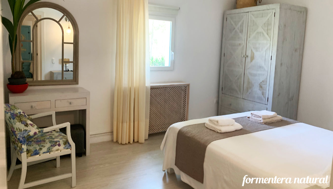 Casa con piscina, tenis y gimnasio Formentera Casa con piscina, tenis y gimnasio Formentera