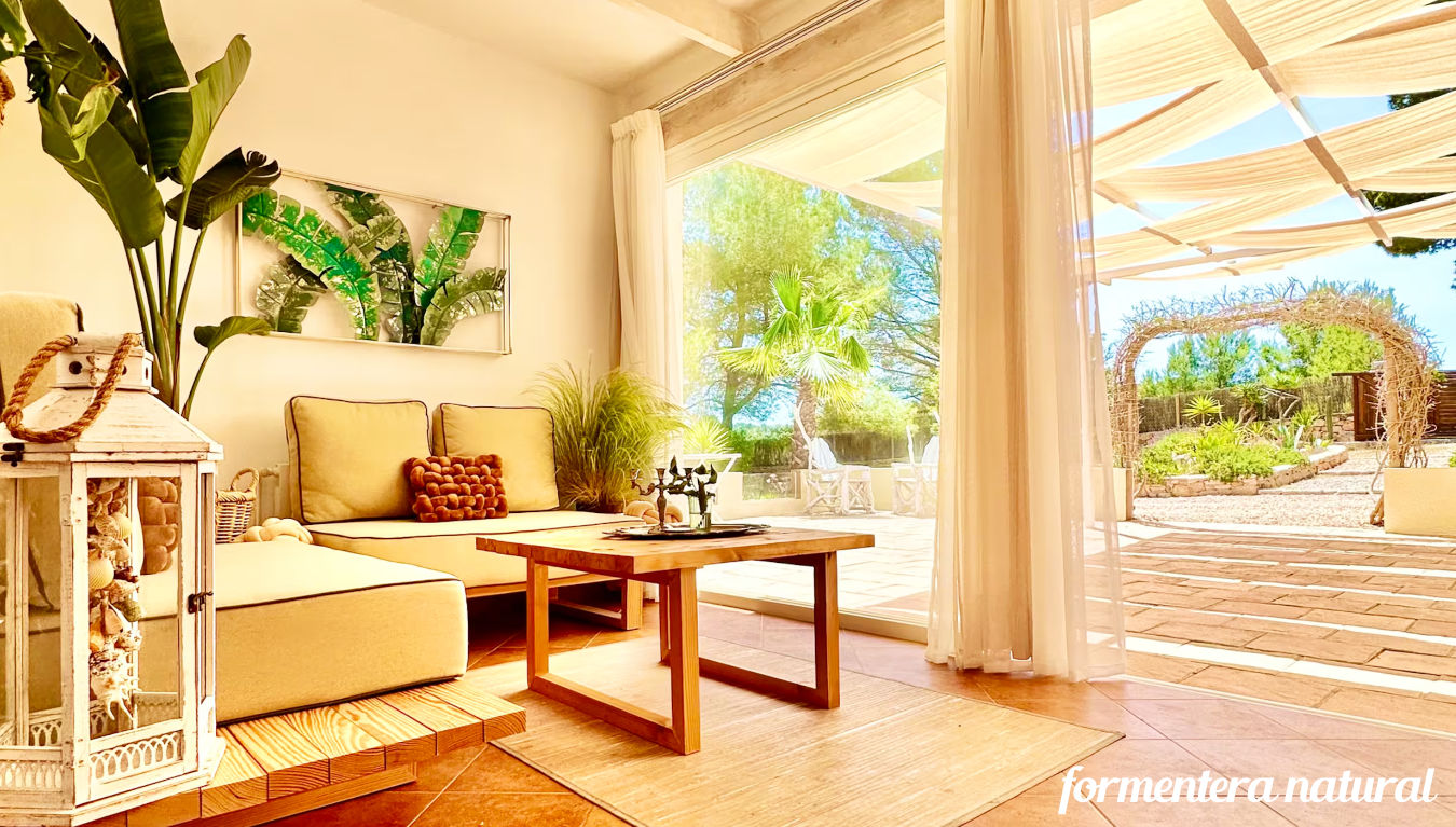 Casa con piscina, tenis y gimnasio Formentera Casa con piscina, tenis y gimnasio Formentera